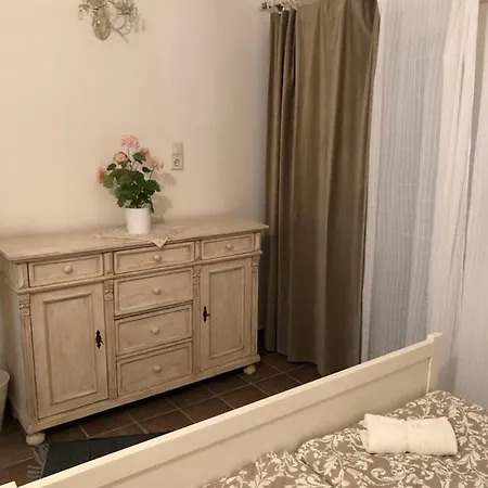 Hortenzia Apartment *